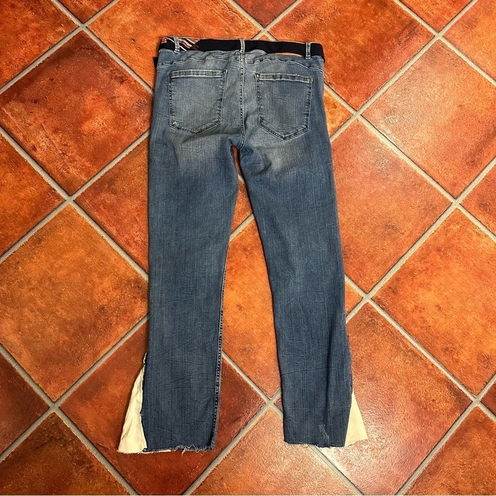 Leonard Paris Neck Tie Belt Jeans - Picture 7 of 7
